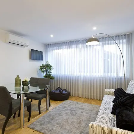 Romantic Catarina